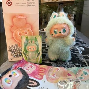 Pop mart Serenity BIE big into energy Labubu new